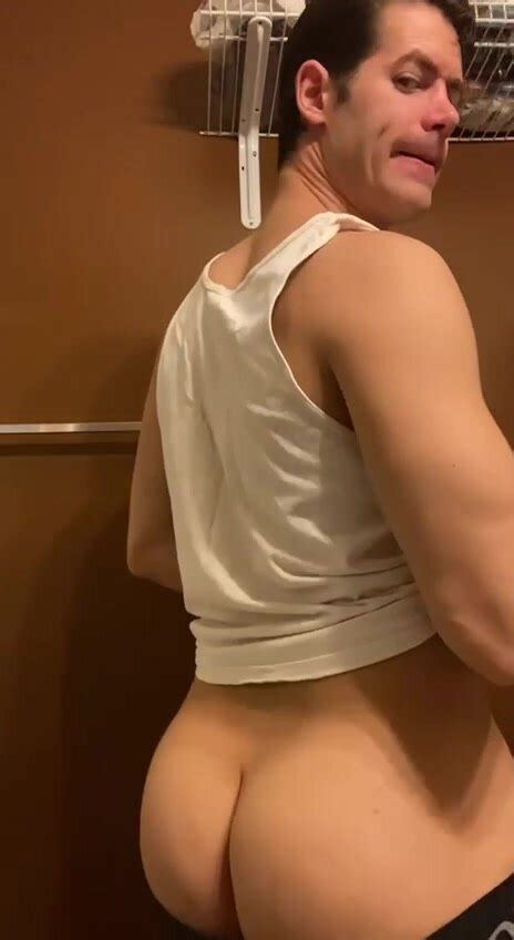 Gays Big Butt Dude Video 2