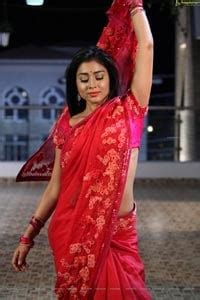 Shriya Saran In Red Saree HD Gallery Images Page 3