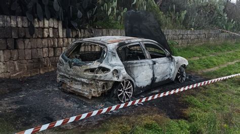 Taranto Trovato Uomo Carbonizzato