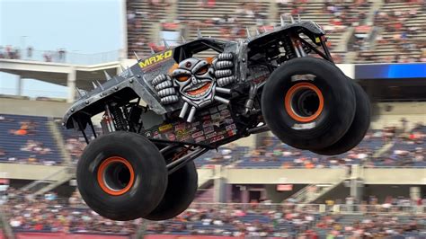 Monster Jam World Finals 2024 Track Edna Ernaline