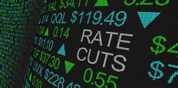 How do US markets react to emergency interest rate cuts?