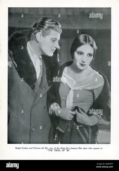 RALPH FORBES et DOLORES DEL RIO dans LA PISTE DE 98 1928 réalisateur