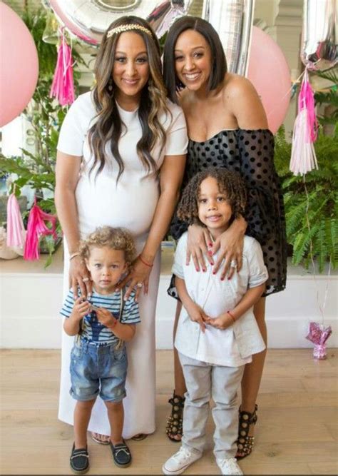 Twins and their kids | Celebrity siblings, Tamera mowry, Tia and tamera ...