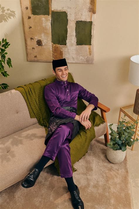 Sipo Eid Baju Melayu Moden In Royal Purple Buy Baju Melayu