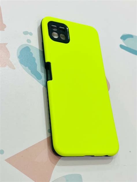 Case Rigida Amarilla A G Comprar En Amo Mi Celu