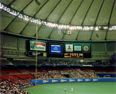 Kingdome - history, photos and more of the Seattle Mariners former ...