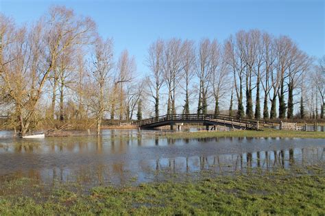 First Signs Of Flooding At St Johns Lock Lechlade To Tadp Flickr