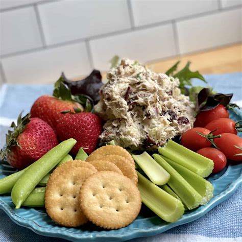 Chicken Salad Cold Plate - Dinner in 321