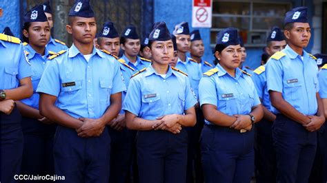 Universidad Nacional De Ciencias Policiales Leonel Rinde Homenaje