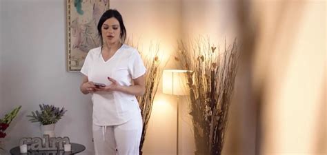 Naughty Masseuse Finds A Client That Goes All The Way ZB Porn