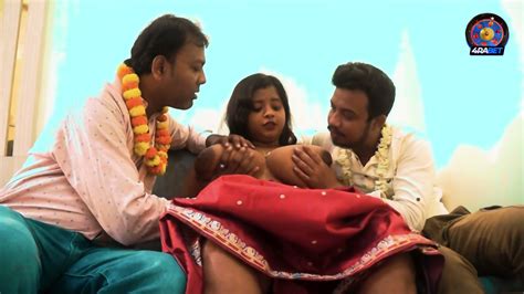 Super Hot Stepmom Gave Sexual Pleasure To Her Both Stepson