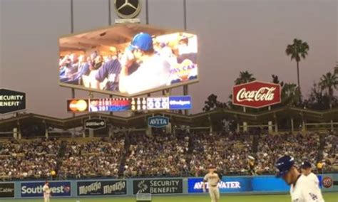 Tienes Que Ver El Hermoso Beso Gay De Las Grandes Ligas RNoticias