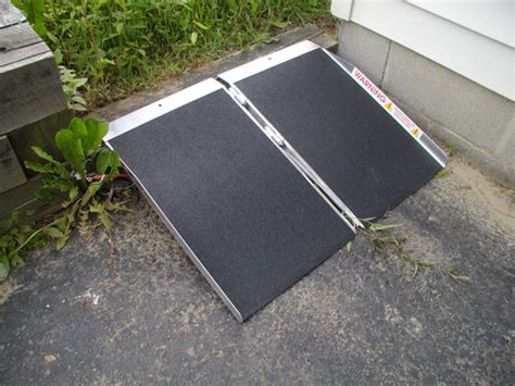 4' Long Solid Wheelchair Ramp | Dambach Ramps - aluminum ramps for all ...