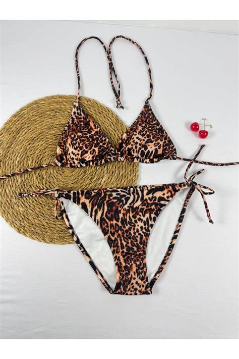 FUNELLA Leopar Desenli Boyun Bağlamalı Şık Üçgen Kadın Bikini Takımı Fiyatı Yorumları