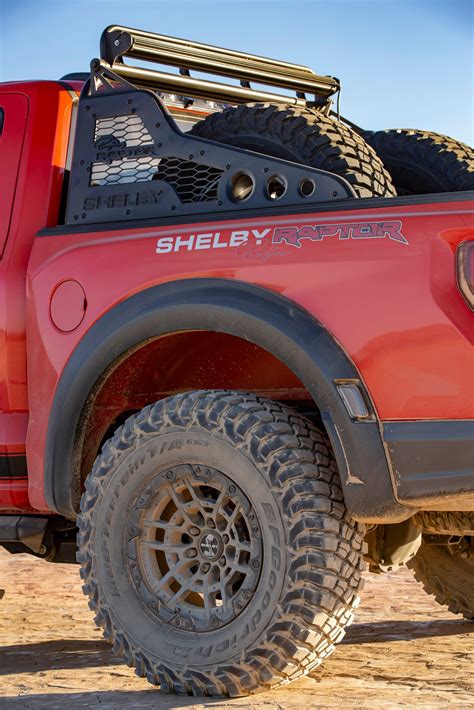 Shelbys Latest Ford F 150 Raptor Combines Baja Looks With 525 Hp Carscoops