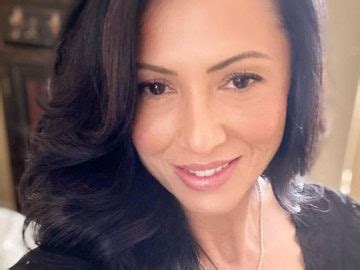 Alexa M Rokov No Krivky Jej Z Vidia Aj Mlad Ie Po Sk Milf Ka Do Ktorej Sa Zamilujete