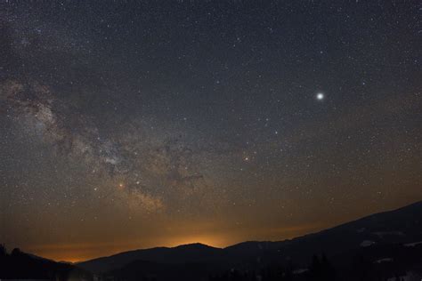 Drei Planeten Am Morgenhimmel Spektrum Der Wissenschaft