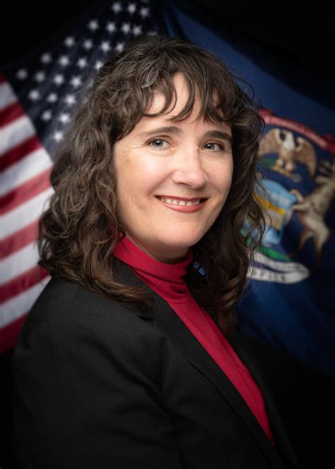 How Tall Is Jessica Cook