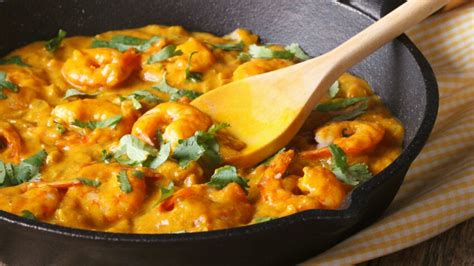 Poêlée De Crevettes Curry Coco Découvrez Les Recettes De Cuisine De