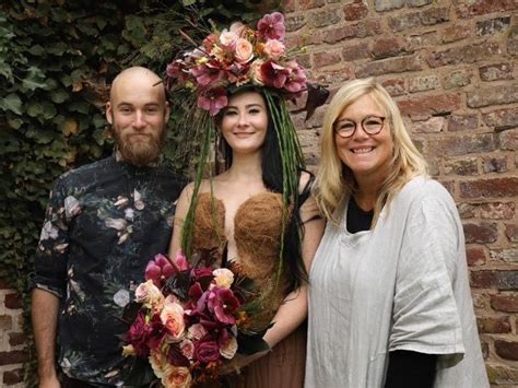 Mike Boerma Teaches Floristry Class In The Us At Hope Flower Farm