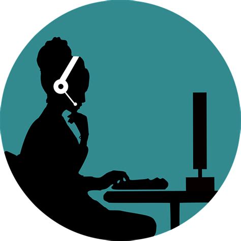 perbedaan operator manusia  operator virtual carajalani