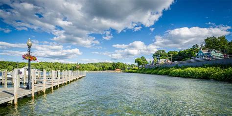 Welcome To Visit New England Lakes Region New Hampshire Lodging