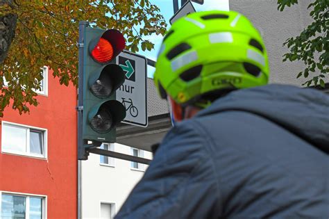 Gr Npfeil F R Radverkehr Zehn Neue Gr Npfeile Nur F R Radfahrer Bonn