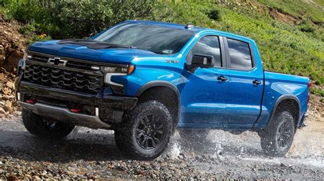 New Chevy Silverado Truck 2025 Review - Ketti Meridel