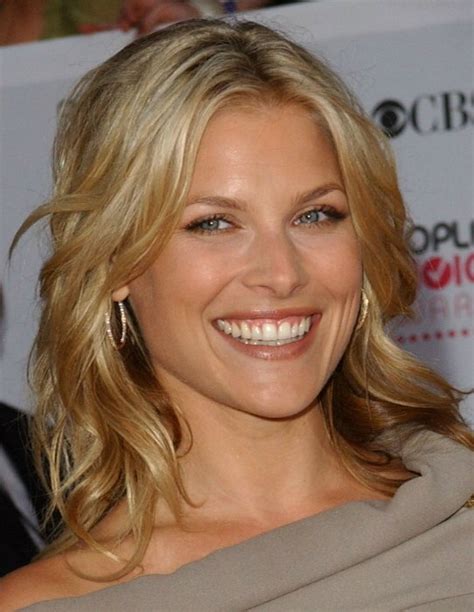 Ali Larter's foiled blonde hair with new growth