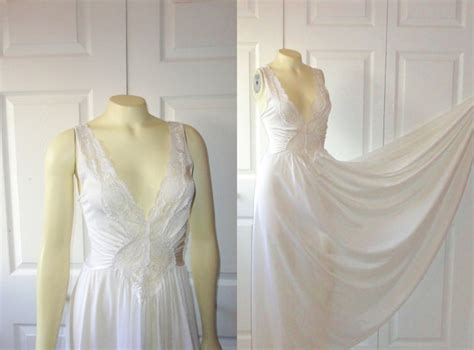 Items Similar To Vintage Olga Nightgown Bodysilk Ivory Bridal Lingerie Stretch Nylon Satin
