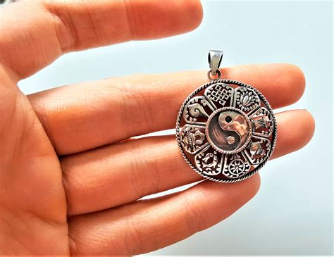 STERLING SILVER 925 Yin Yang Buddhist Symbols 8 Auspicious Tibetan