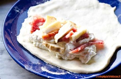 Calzone Ripieno Al Forno Ricetta Semplice E Veloce