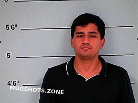 AGUILAR MEDINA ESTEBAN 09 14 2022 Bourbon County Mugshots Zone