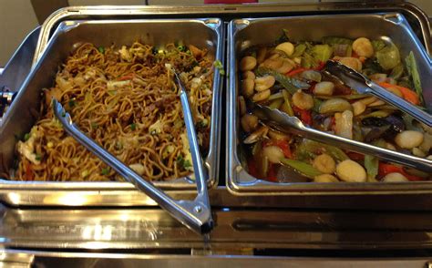 Great Eats Hawaii The Willows Honolulu Hawaii