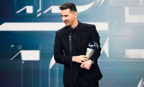 Lionel Messi Dinobatkan Pemain Terbaik FIFA 2023 Kalahkan Erling