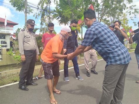 Polisi Reka Ulang Pembunuhan Dipicu Utang Piutang Istri Korban Marahi