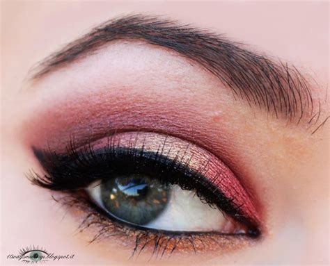 Ways To Wear Make Up Cranberry Fields Make Up Prodotti Per Il