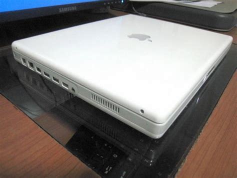 Laptop Apple ibook G4 | ClickBD