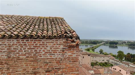 Temporale In Citt Un Fulmine Si Abbattuto Sulla Torre Dello Zuccaro