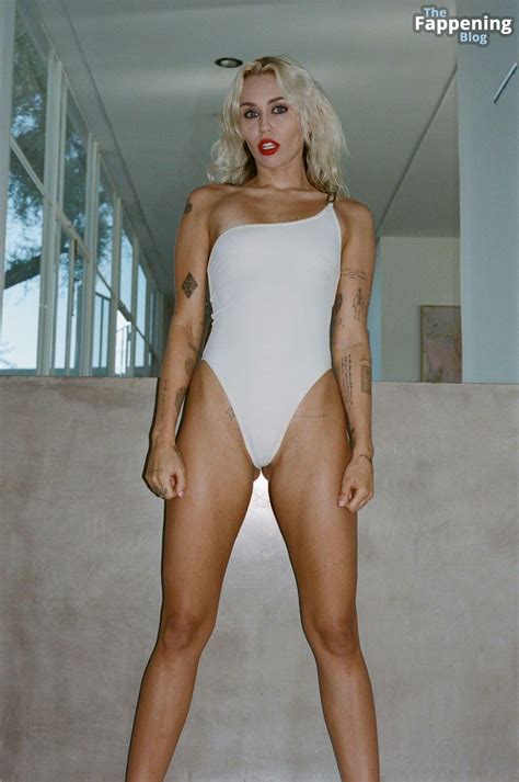 Miley Cyrus Nude Sexy Endless Summer Vacation Outtakes 136 Photos OnlyFans Leaked Nudes