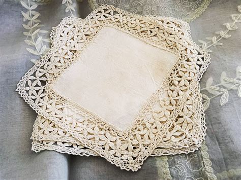 Fabulous Lace Trimmed Linen Finger Napkin Cocktail Napkin Etsy