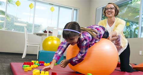 how to become pediatric physical therapist