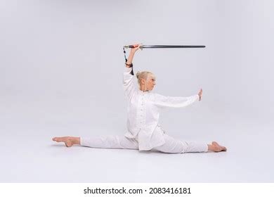 309 Wushu Forms Images, Stock Photos, 3D objects, & Vectors | Shutterstock