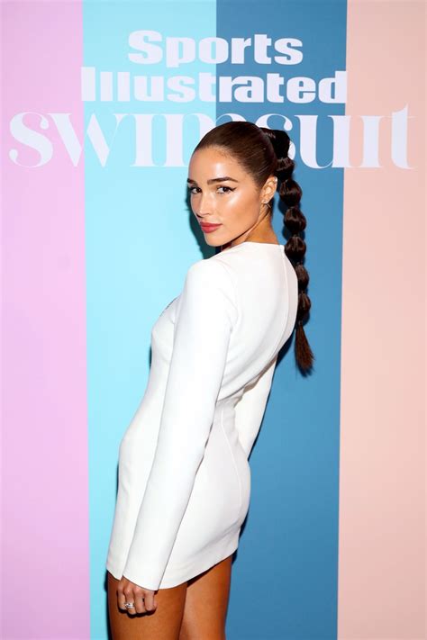 Olivia Culpo à Hollywood Pour La Soirée Sports Illustrated 2021 8