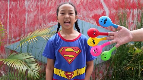 Keysha Bermain Mengisi Air Dalam Balon Daddy Finger Nursery Rhymes