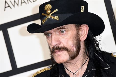 È morto Lemmy Kilmister fondatore e bassista dei Motörhead