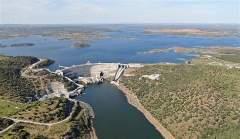 Barragens Em Portugal Em Cen Rios Id Licos Fotos