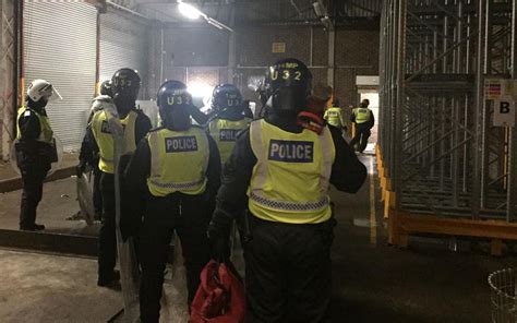 Hounslow Illegal Rave Riot Police Descend On Unlicensed Music Event At