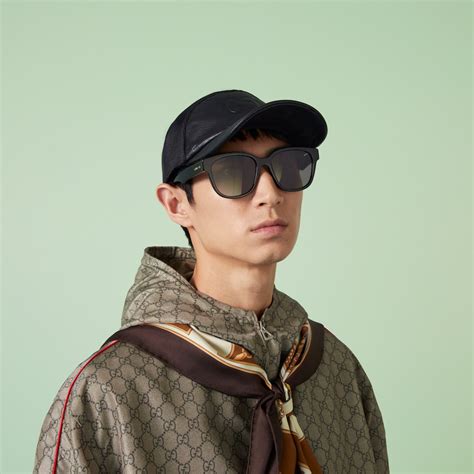 Low Nose Bridge Fit Sunglasses In Black Acetate Gucci® Sg