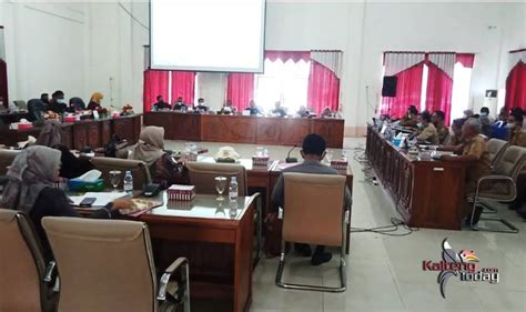 Rapat Antara Dprd Barsel Dengan Mitra Komisi Iii Ditunda Kalteng Today